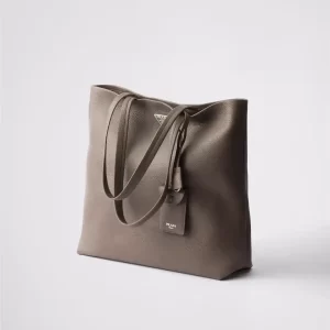 👜 Prada Leather Shopping Bag – Timeless Luxury